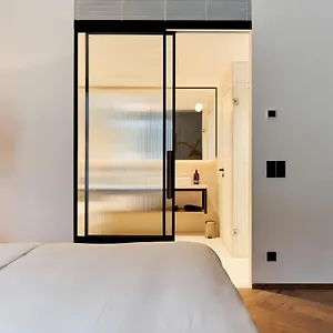 4* Hotell Karl August - A Neighborhood