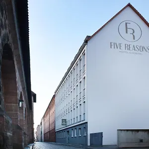 Хостел Five Reasons &, Нюрнберг
