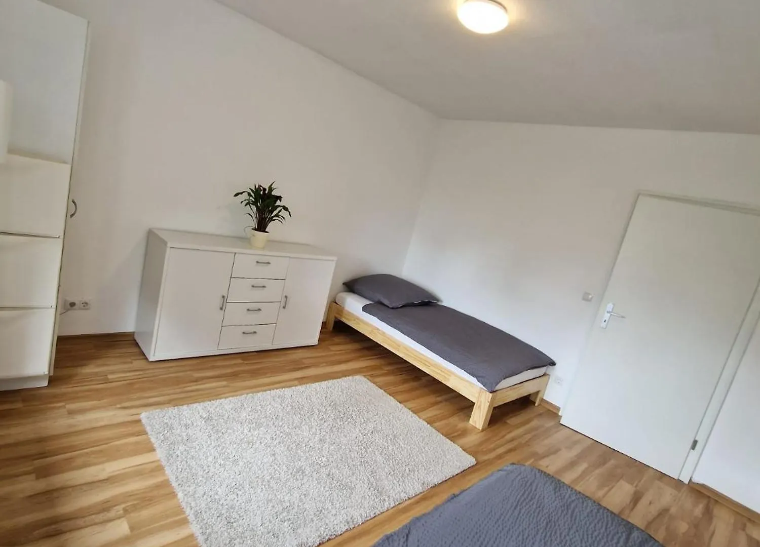 Zimmervermietung Nuernberg Fischbach Apartment